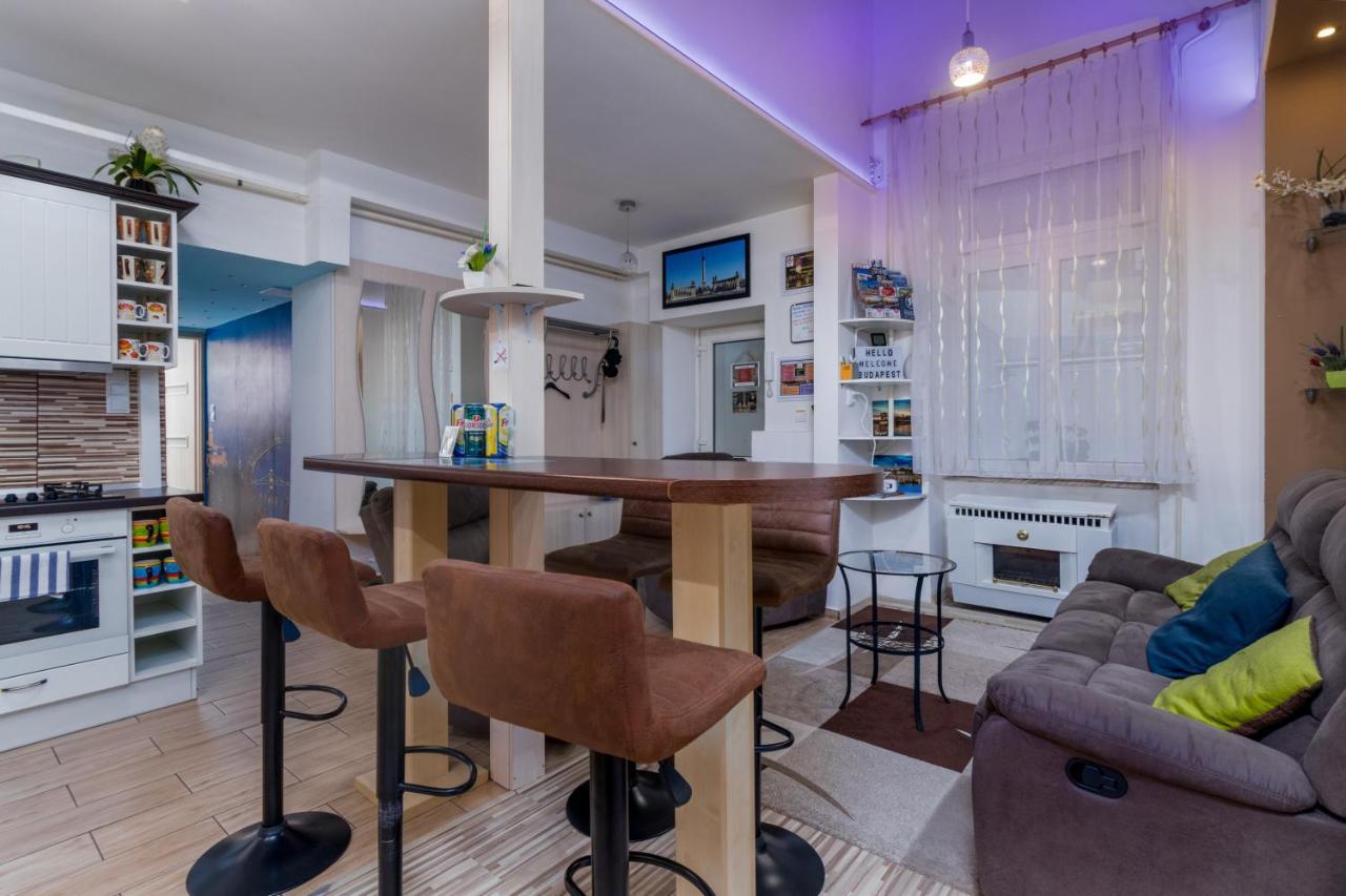 Fireworks Rakoczi - Free Parking - 3 Bedrooms - 2 Bathrooms Будапеща Екстериор снимка