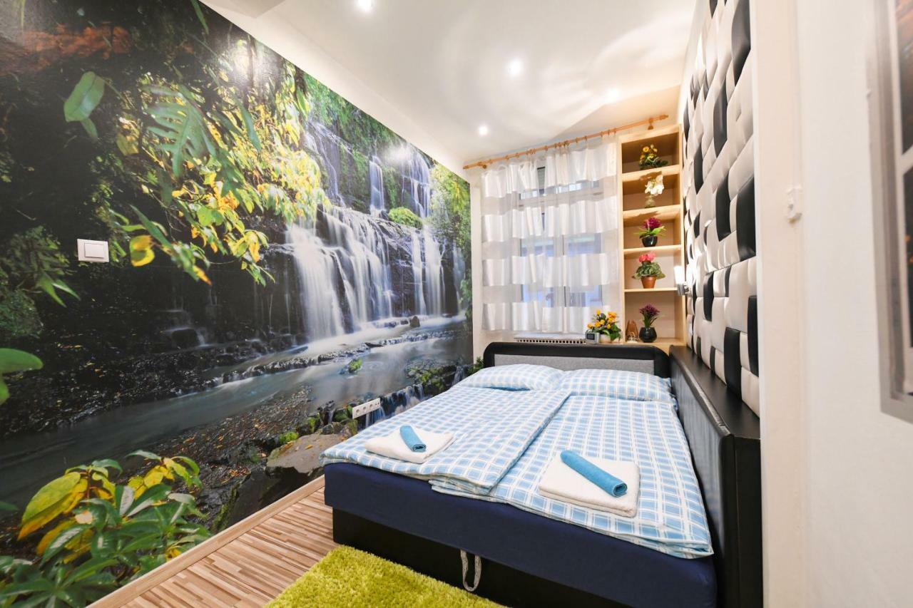 Fireworks Rakoczi - Free Parking - 3 Bedrooms - 2 Bathrooms Будапеща Екстериор снимка